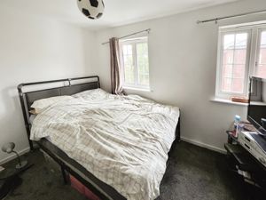 Bedroom- click for photo gallery